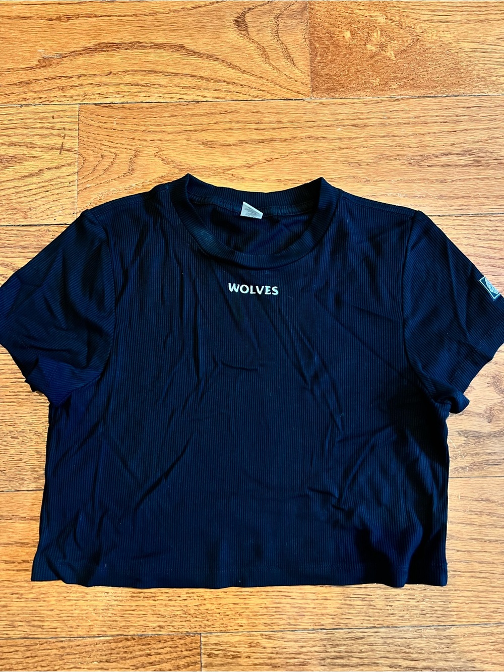 Darc sport women’s Black Ribbed Crop Tee size medium